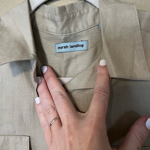 Marsh Landing 100% Linen Button Down Shirt - Picture 4 of 6